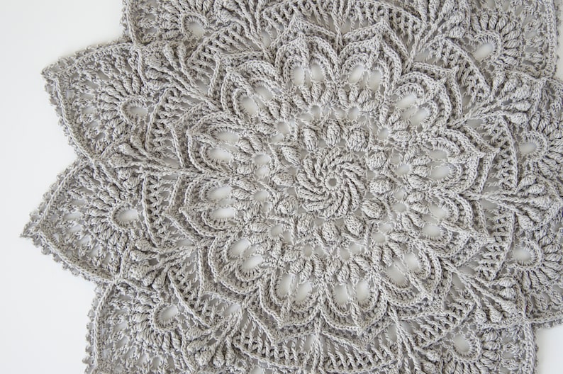 IDA - Digital pattern for crochet doily (Written instructions only), English/Russian/Dutch 