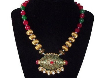 Vintage KUNDAN Style INDIAN NECKLACE, Stunning Faux Ruby, Emerald, Diamond & Pearl Statement Necklace, Traditional Asian Jewellery, Wedding!