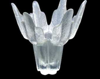 Mid Century RAVENHEAD FLAIR Lotus VASE By Alexander Hardie Williamson, 1960s Ice Glass Stylish Unusual Vase / Candleholder Vintage Art Glass