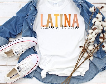 Camiseta de Latina Educada: Orgullo Empoderado, Regalo para Graduados de Español