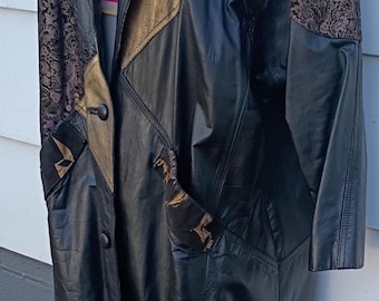 Vintage Leather and Gold Trench Coat Size 2X