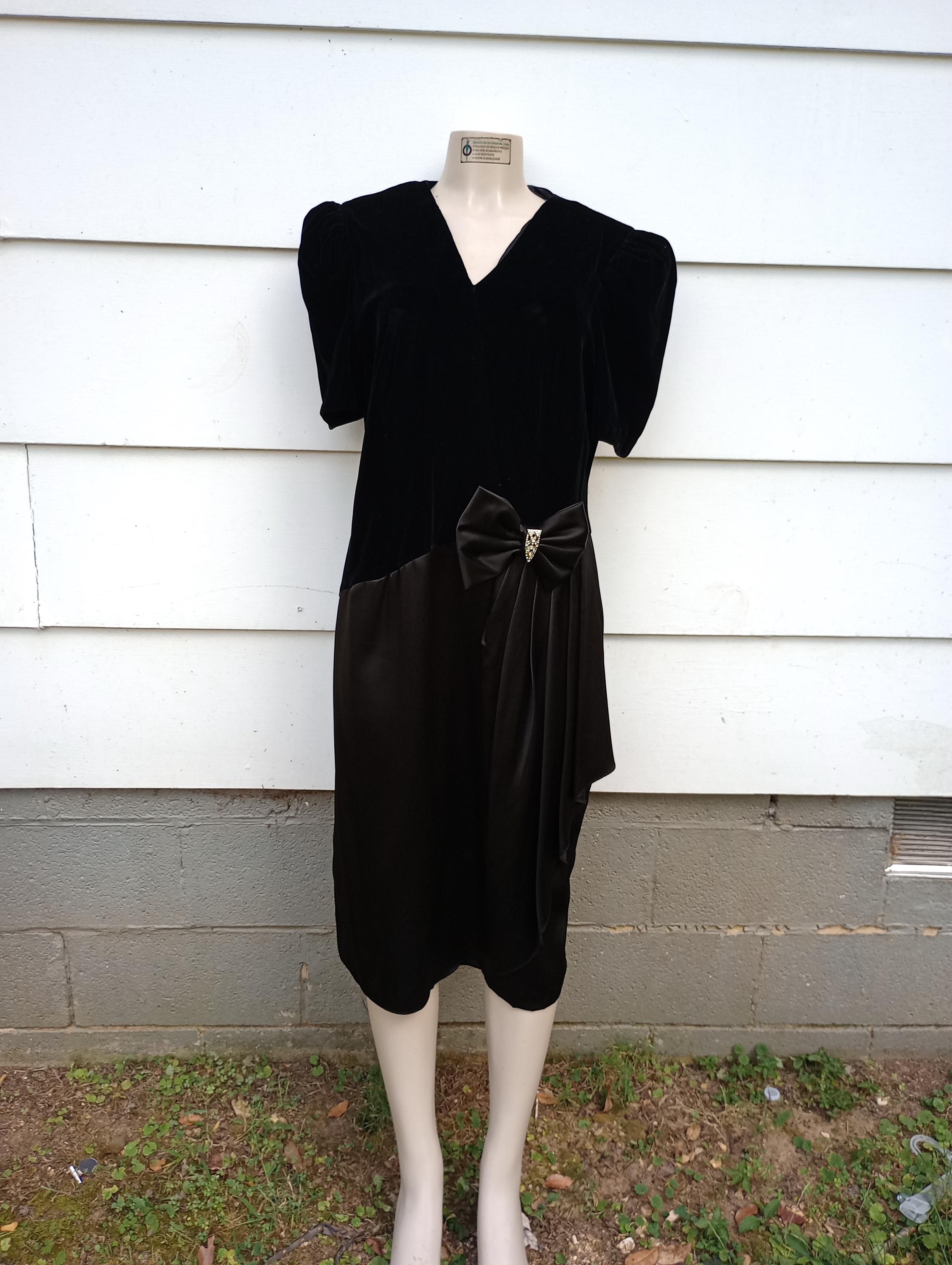 本日限定価格　Side Bow Vintage Twill Dress Side Bow Vintage Twill Dress - メルカリ