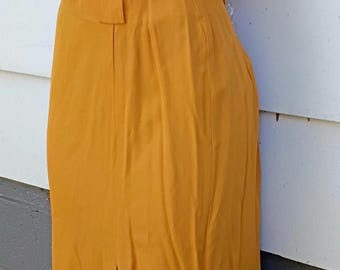 Vintage Dark Yellow Skirt Size 14