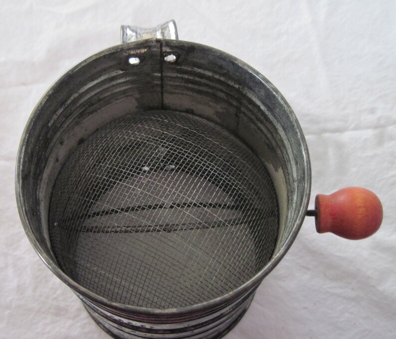Flour Sifter Vintage Flour Sifter Bromwell 1930's Flour Etsy