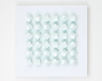 Moderne Kunst Wandskulptur Block Art Geometrisches Minimalistisches Gittermuster Weiß mit Grüner Farbreflexion Drehbare Blöcke veränderbares Muster