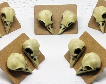Handpainted small resin Crow Skull stud earrings, handcrafted jewelry, gothic earrings, nickel-free studs, Raven skull