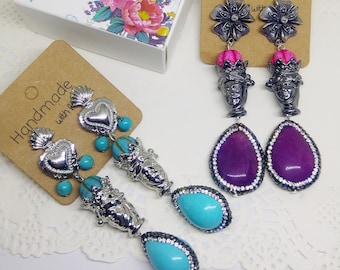 Painted wood earrings, Sicilian Moors head with golden hand of Fatima studs