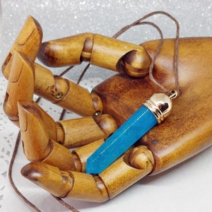 Fluorescent blue pendant inspired by Kida&#39;s jewel from Atlantis, Glow in the dark necklace, cosplay prop made to order