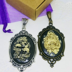 Ouija, skulls and roses - Victorian Gothic pendant with oval antiqued resin cabochon