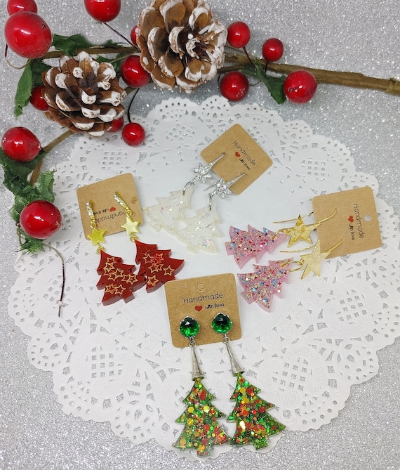 Orecchini a forma di albero di Natale in cristallo blu oro 14k, orecchini natalizi in oro, gioielli natalizi, festività, albero di Natale - Italia