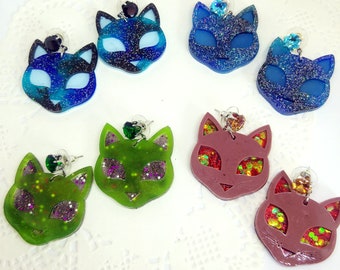 Kitty cat pendant earrings, Pastel Goth resin earrings galaxy effect or glow in the dark