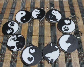 Animals Keychain Ying Yang Balance Dog Pet Cat Cute Footprint Heart 3D Two Colors