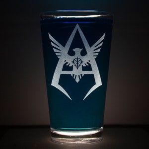 Mobile Suit Gundam - Char Aznable Insignia Pint Glass