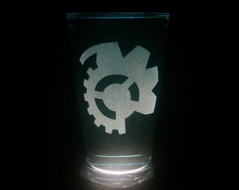 Gigantion Transformers Cybertron Pint Glass