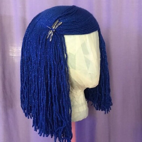 blue yarn wig