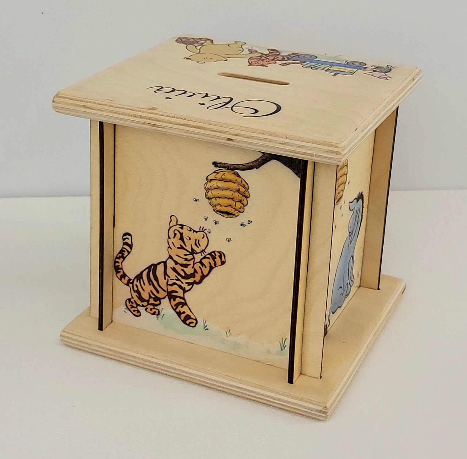 Kids Piggy Banks, Pooh Baby Shower, Pooh Decoration, Baby Shower Gift