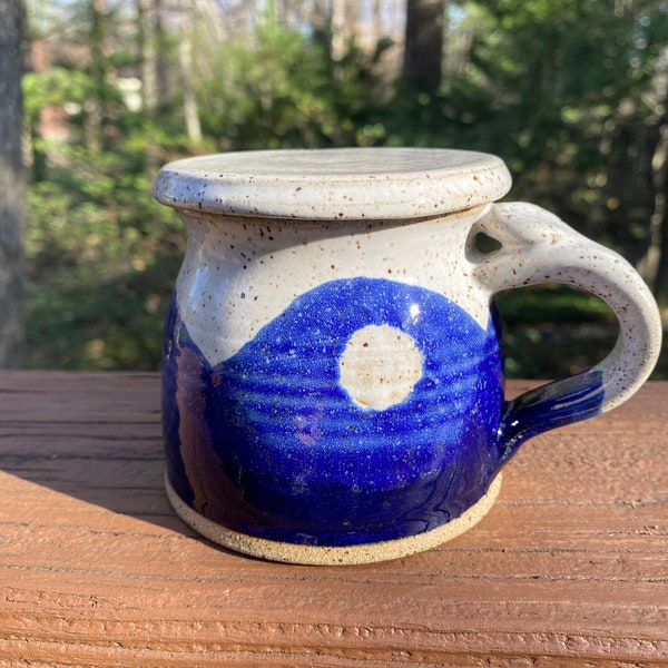 Pottery Mug with Matching Lid and Thumb Rest, 10 oz Capacity, Speckled White and Blue, Night Sky