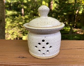 Pottery Garlic Keeper, Speckled White