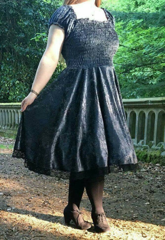 velvet dress size 18