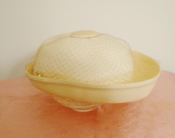 GREVI Firenze Italy Sun Straw HAT W/ LACE Floral Bow Veil - Etsy display picture 3