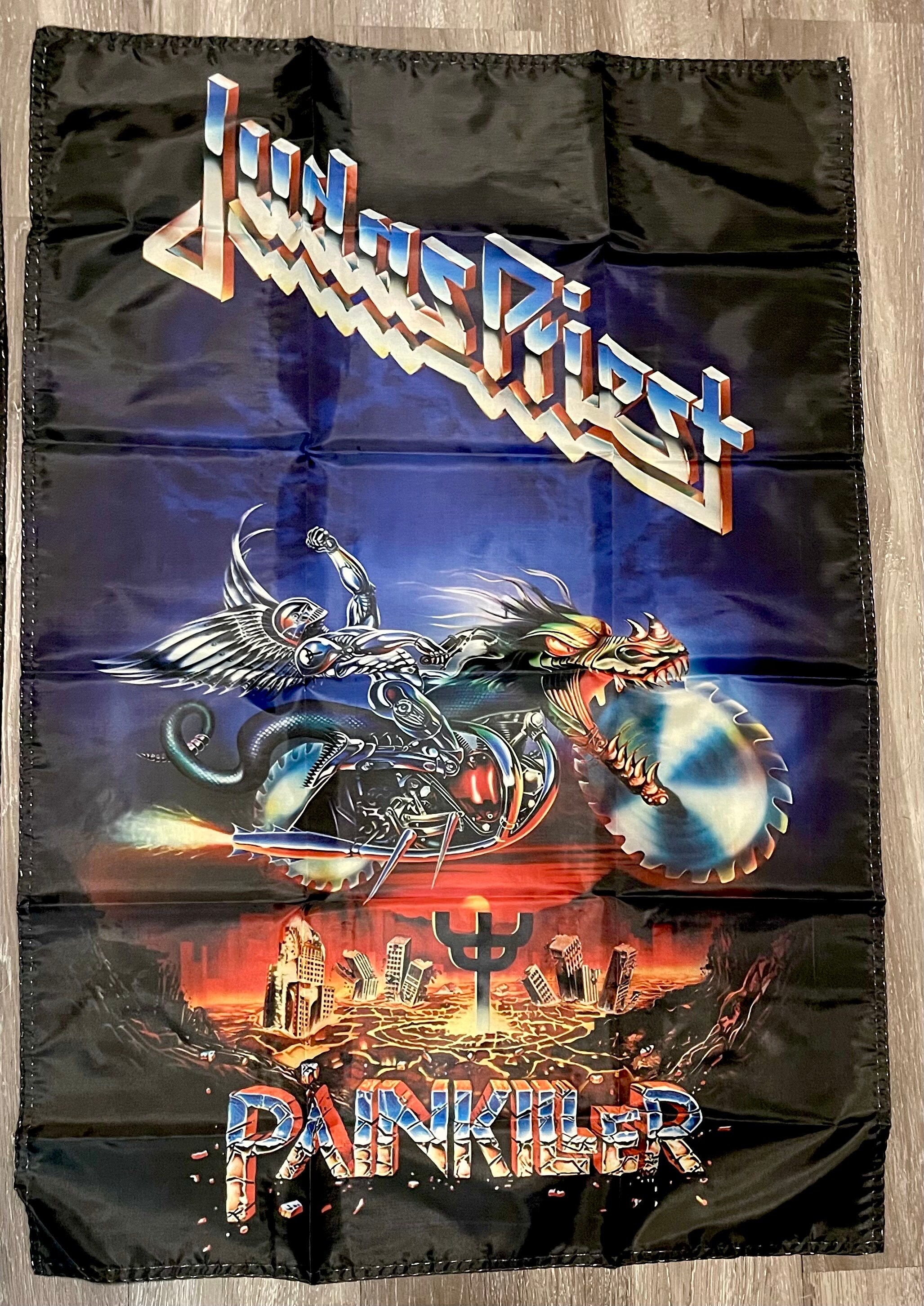 Judas Priest サイン入りポスター The signed poster they're selling : r/judaspriest