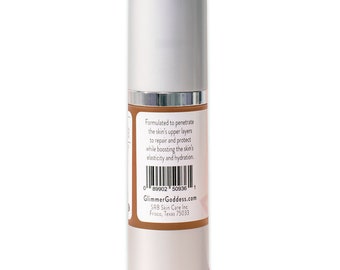 Organic Skin Plumping Serum with Hyaluronic Acid and Vitamin C