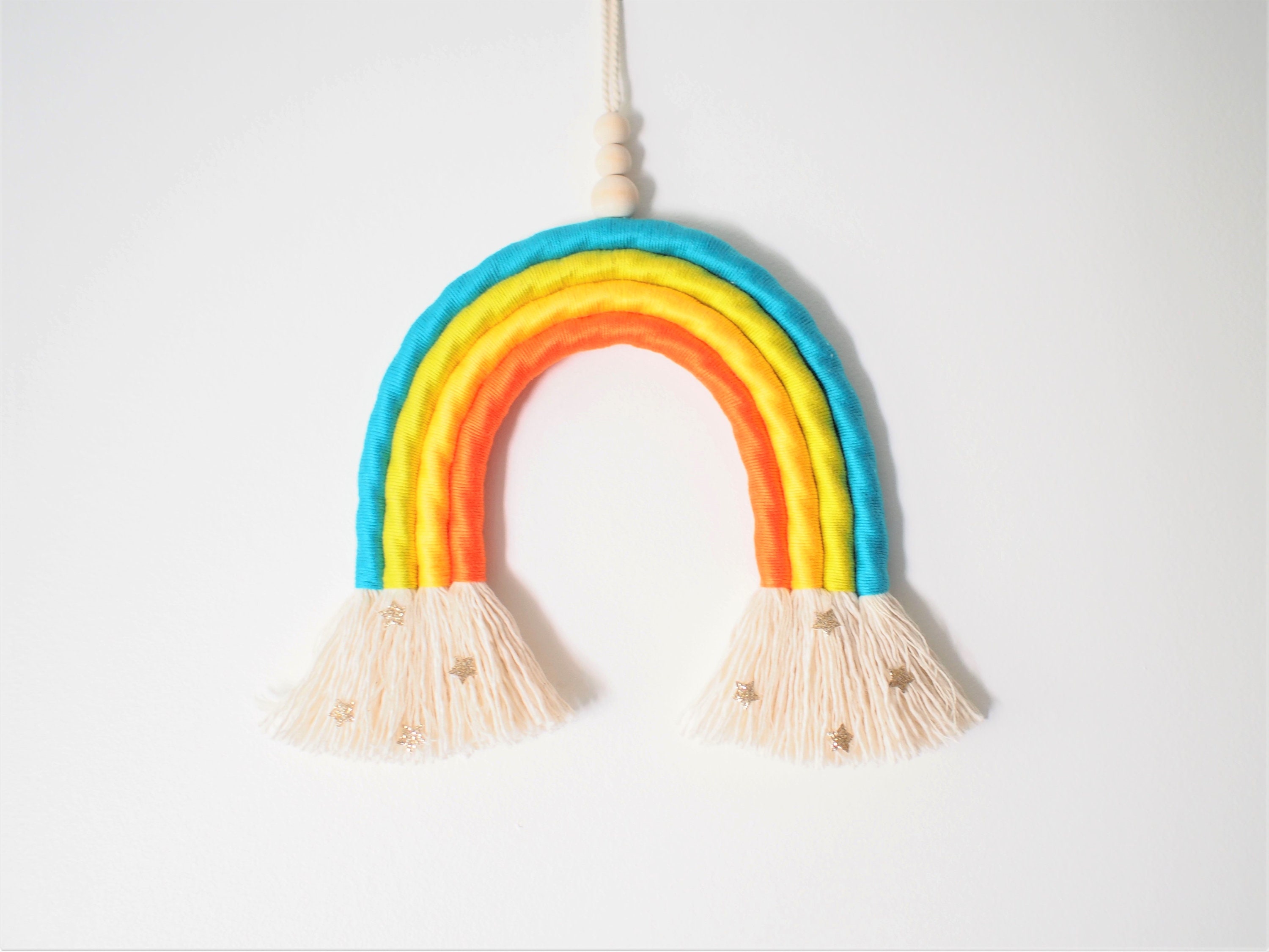 Suspension Murale Arc en Ciel Coton Macramé et Étoiles - Décoration Bohème, Déco Toute Douce Pour Ch