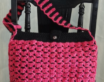 Duo Of Color Purse crochet pattern