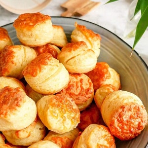 Pogácsa Pork or Cheese Crackling Bacon Biscuits * Sajtos or Tepertős Pogácsa (Hungarian) * Pogača (Bosnian, Croatian & Serbian) Scone
