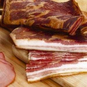 Tocino europeo doblemente ahumado