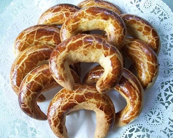 Hungarian KIFLI Crescent Cookies (Poppy Seed &quot;Mákos&quot; OR Walnut &quot;Diós&quot;) Hand-made Pozsonyi (patkó)