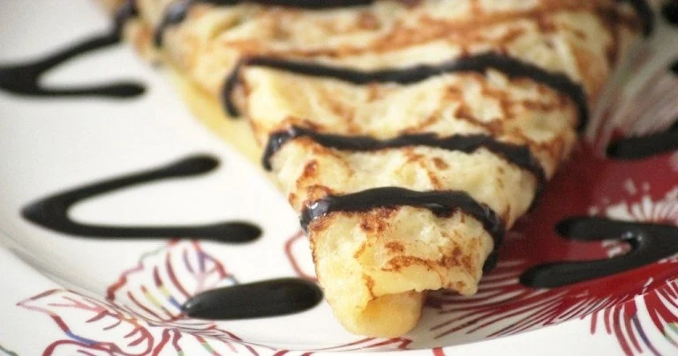 FRENCH CREPES mini-filled Palacsinta with Chocolate & Delicious Nutella Hazelnut  Filled (Csokoládés) Fresh Dessert Snack! Similar to GUNDEL