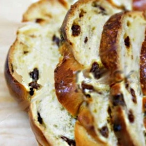 HAND BRAIDED &quot;Challah&quot; BREAD (Kalach, Kalacs) - Plain, Sesame Seed, Raisons, or Poppy Seed