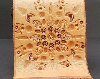 Leather cellphone stand