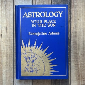 Libro de astrología vintage Horóscopo de astrología Carta natal metafísica Su lugar en el sol Adivinación oculta Adivinación Zodíaco Decoración del hogar