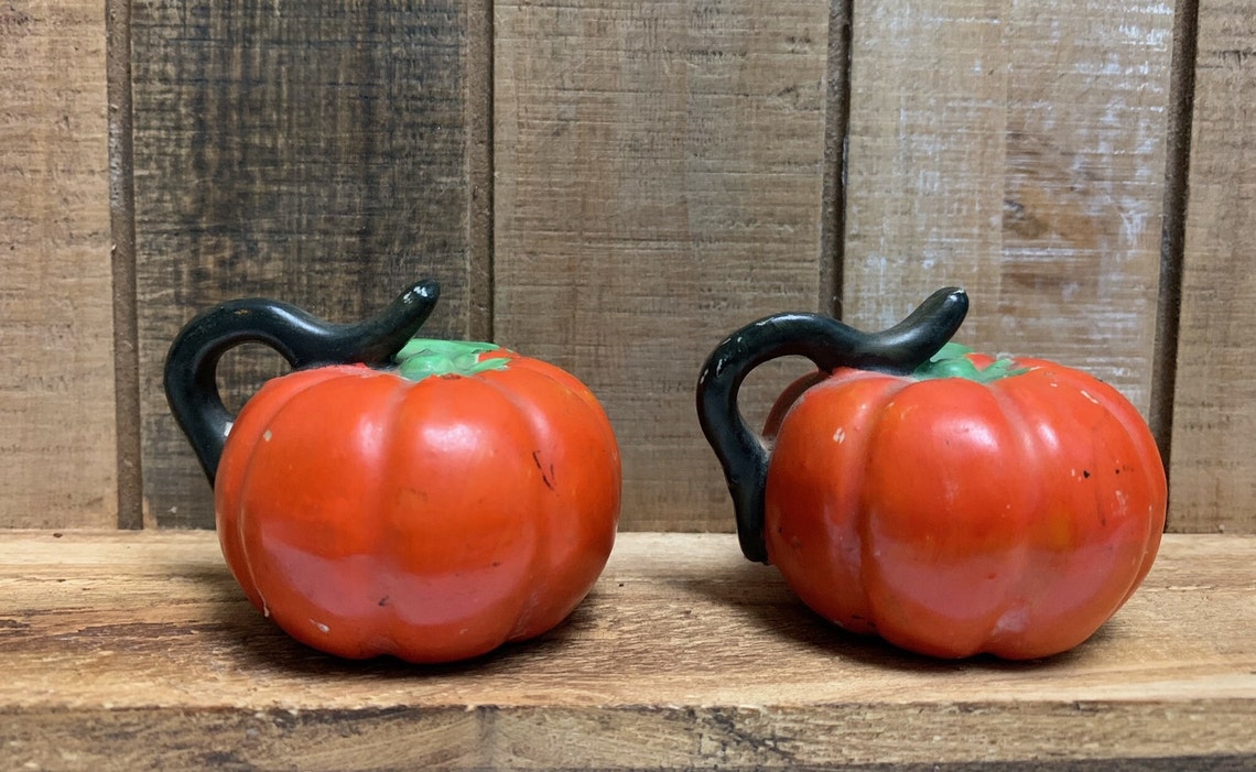 Vintage Japan Pumpkin Salt & Pepper Shakers 1960s Halloween Etsy