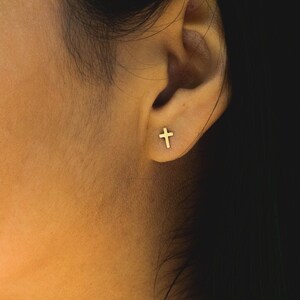 Dainty Gold Filled Cross Earrings, Cross Stud Earrings, Minimalist Dainty Stud Earrings, Gold Stud Earrings, Gifts For Her