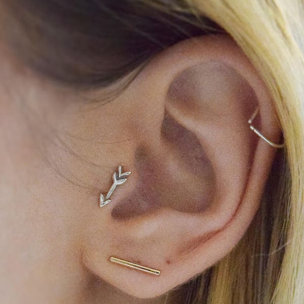 Arrow Tragus Earring, Arrow Cartilage Earring, Arrow Stud Earring, Cute Tragus Earrings, Cartilage Earrings, Sterling Silver Arrow Nose Stud