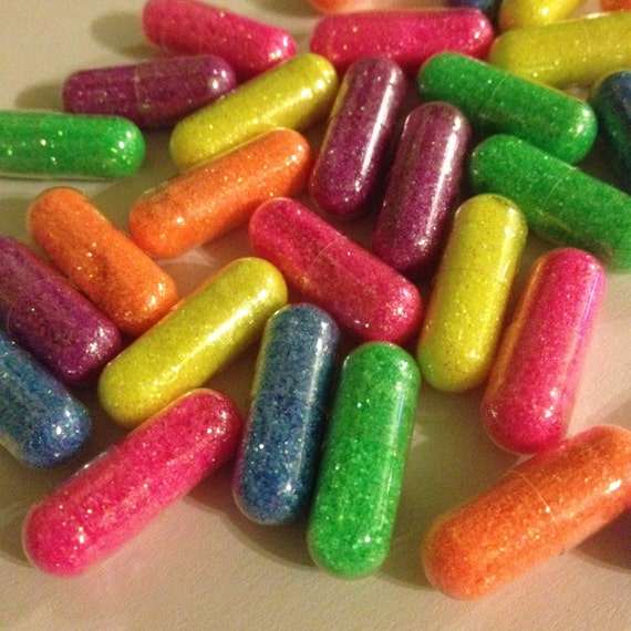 Neon pill. Рейнбоу пилл. Rainbow Pill. Капсула Радуга. Rainbow Pill PNG.
