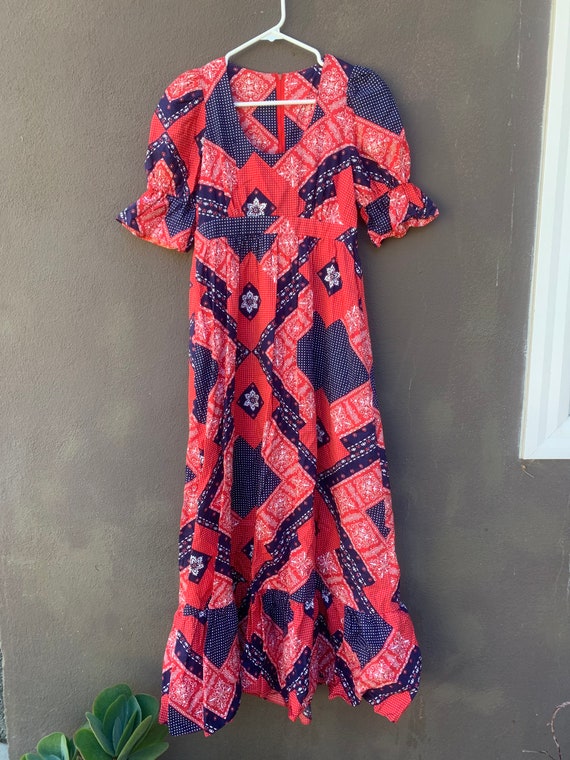 Vintage Puff-Sleeve Maxi