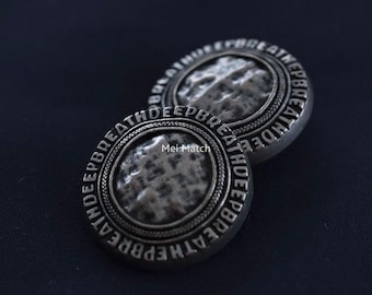 Gealterte silberne Ton-Knöpfe, gehämmerte Textur, Metall, 17.5 mm oder 22.5 mm, 5er-Pack (B1212)