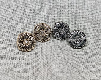 Petits boutons métalliques en forme de fleur de marguerite, 12 mm/0,47", paquet de 10 (B246)