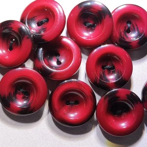 Röda och svarta kostymknappar med 2 hål, tjock kant, plast, 30 mm/1,18", 10-pack (B1171)