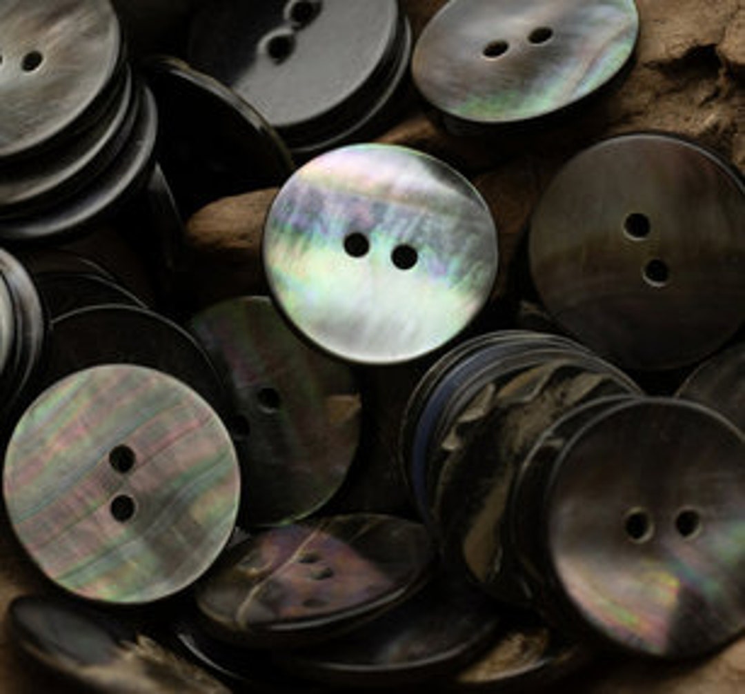 Blackish Pearl Shell Buttons, Natural Shell, 9mm to 20mm, Pack 10(B416 ...