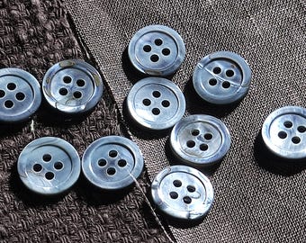 Bottoni in conchiglia grigio-blu naturale, con esclusive striature marroni, 4 fori, 9 mm, 10 mm, 11,5 mm, 12,5 mm, 15 mm, 20 mm, confezione da 10 (B1450)
