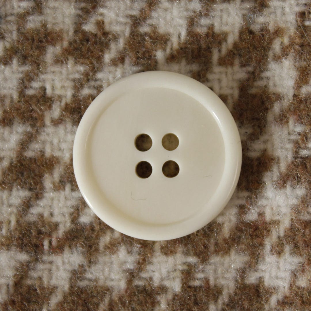 Buffalo Bone Buttons off White, 11.5mm, 15mm, 18mm, 20mm, 23mm or 25mm ...