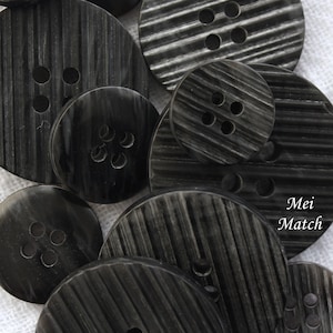 Black Buttons with Stripe Patterns, 15mm to 30mm, Pack of 10(B557)