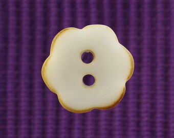 10PCS Flower Buttons, Corozo Off White, Burnt Rim, 11.5mm to 20mm(B155)