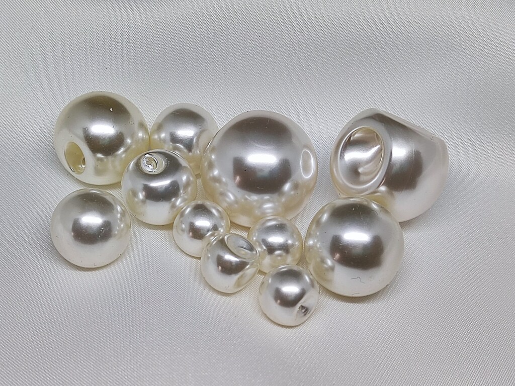 50 Bottoni A Cupola Rotondi In Finta Perla, Colore Bianco Crema, 10 Mm, Per Cucito E Fai Da Te