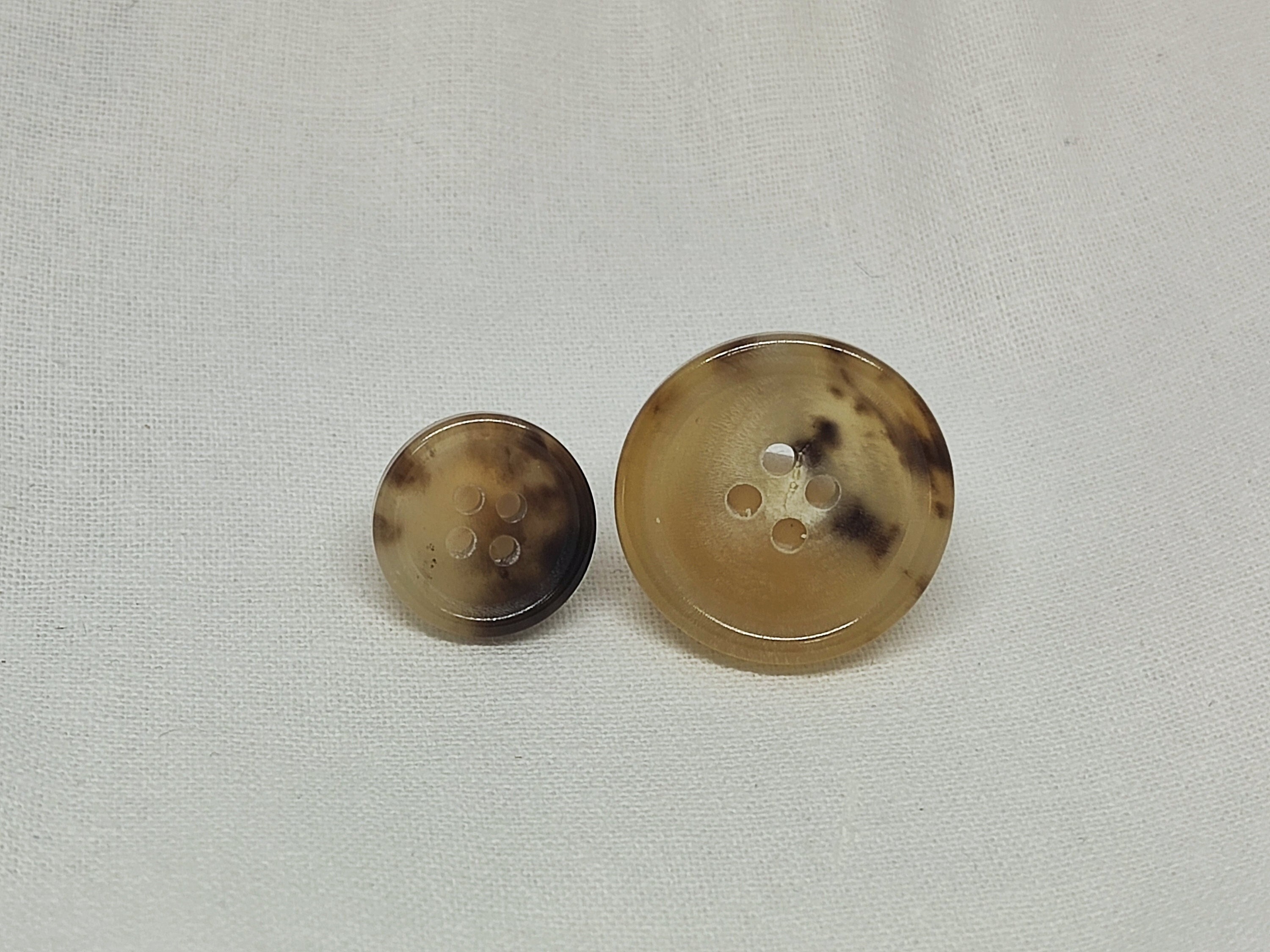 Polished Horn Buttons - Multiple Sizes & Colors